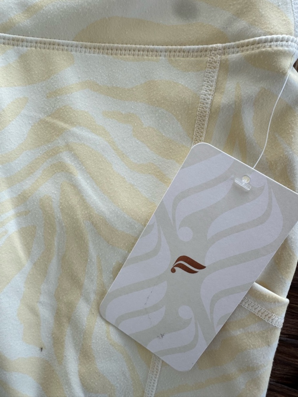 Fabletics Light Cream & Yellow Subtle Tonal Pattern Leggings - Picture 6 of 11